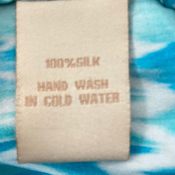 Paloma Blue Capri Printed 100% Silk-Satin Camisole Size M NWOT - Picture 13 of 15